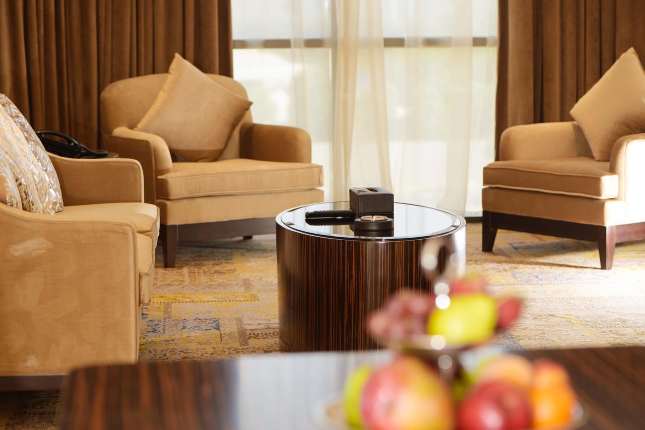 Warwick Al Khobar Hotel Exterior photo
